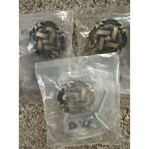 Brass Drawer Knob Lot Of 3- 1.5 Inch Diameter New In Package Antique‎
